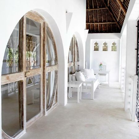 Msambweni Beach House Villa Buitenkant foto