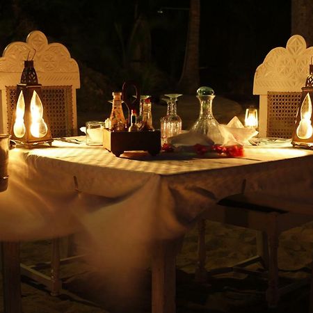 Msambweni Beach House Villa Buitenkant foto