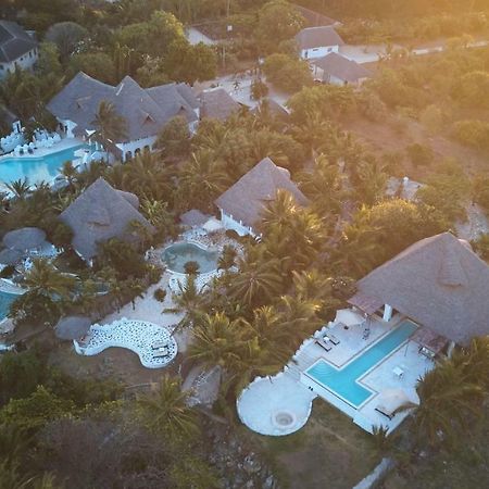 Msambweni Beach House Villa Buitenkant foto