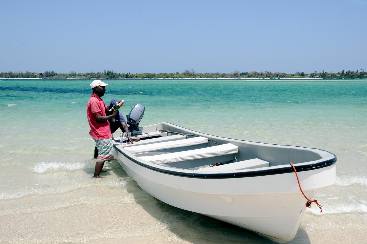 Msambweni Beach House Villa Buitenkant foto